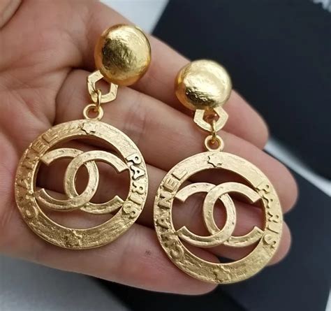 chanel hoop earrings dupe|vintage chanel gold hoop earrings.